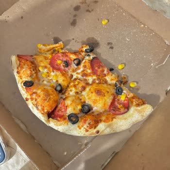 Domino's Antalya Manavgat Side Eksik Malzemeli Pizza Yolladı.