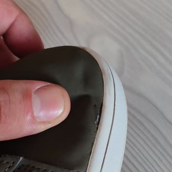 Puma Shoes from In Street Store Fell Apart