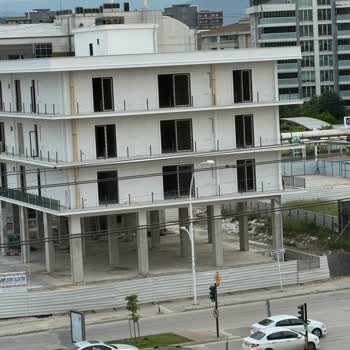 Bursa Büyükşehir Belediyesi Asfalt Yama Yapılması Talebi