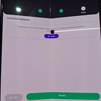 Samsung Telefon Katlanır Ekran Saçmalığı
