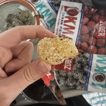 Züber Lokma İçinden Çıkan Şey