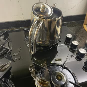 Karaca Züccaciye Karaca'dan Aldığım Çaydanlık Patladı