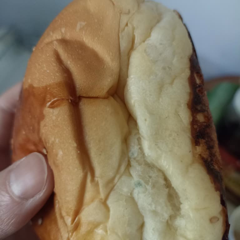 Migros Hemen Ciddiyetsizliği Bozuk Ürünler Göndermesi