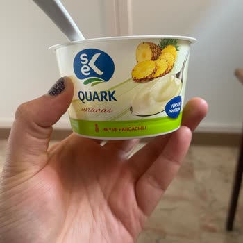Sek Quark Yoğurt Ananas Görselli Tadı Muzlu