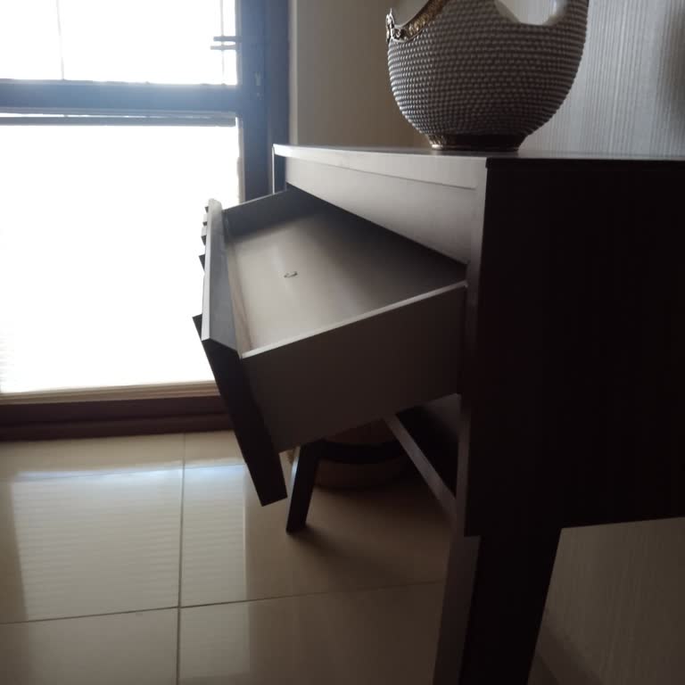 Doğtaş Mobilya 1 Yıldır Ürünü Sağlam Teslim Edemediler.