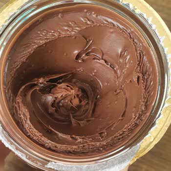 Nutella'da Kabarcıklar Var