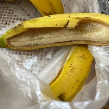 Ayvacık Uysal Market Muz Şikayeti