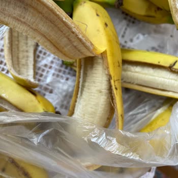 Ayvacık Uysal Market Muz Şikayeti