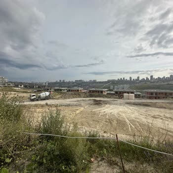 Eston Koru İnşaat Hızı -- Türkiye'nin En Yavaş İnşaat Şirketi Polatyol