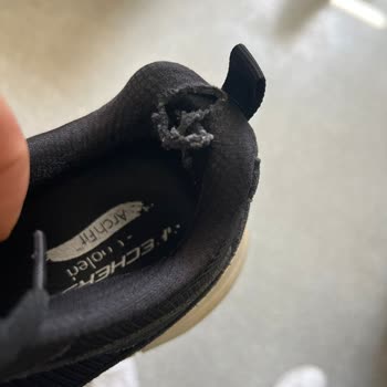 Skechers Ve Olka Sporun Kalitesiz Ayakkabısı