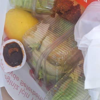 Komagene Marul Bozuk Ve Böcekli Çıktı