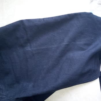 Koton Pantolonun Bir Giyişte Solması