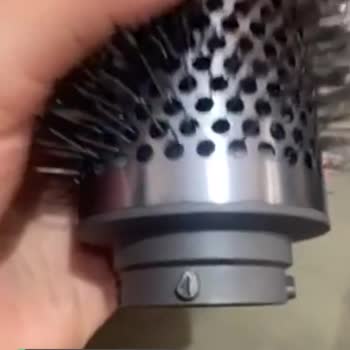 Dyson 3 Gün İçinde Başlık Ezildi