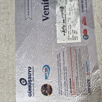 Gümüşsuyu Halı İpleri Dökülüyor. Gümüşsuyu Halı Sorun Var.
