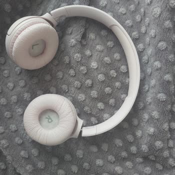 Aztek Teknoloji JBL Tune 510bt Kulaklığım Kırıldı