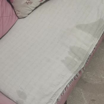 Hoover Çamaşır Makinesi Yağ Lekesi Bırakıyor