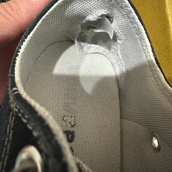 Converse'in 3-4 Ayda Yırtılan İç Astarı