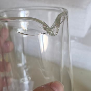 Hilltown AVM İstanbul Karaca French Press Sıcak Sudan Çatladı