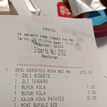 Popeyes, Söylenen Menüyü Eksik Veriyor.
