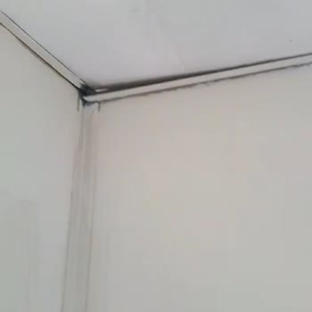 GNC Konteyner Ve Prefabrik Evi Bitirmeden Evi Bırakıp Gittiler...