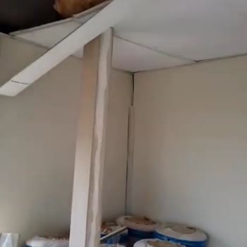 GNC Konteyner Ve Prefabrik Evi Bitirmeden Evi Bırakıp Gittiler...