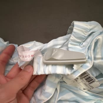 23.05.2024 Tarihinde Elimize Ulaşan LCW Pijama Takımı Kusurlu Ürün