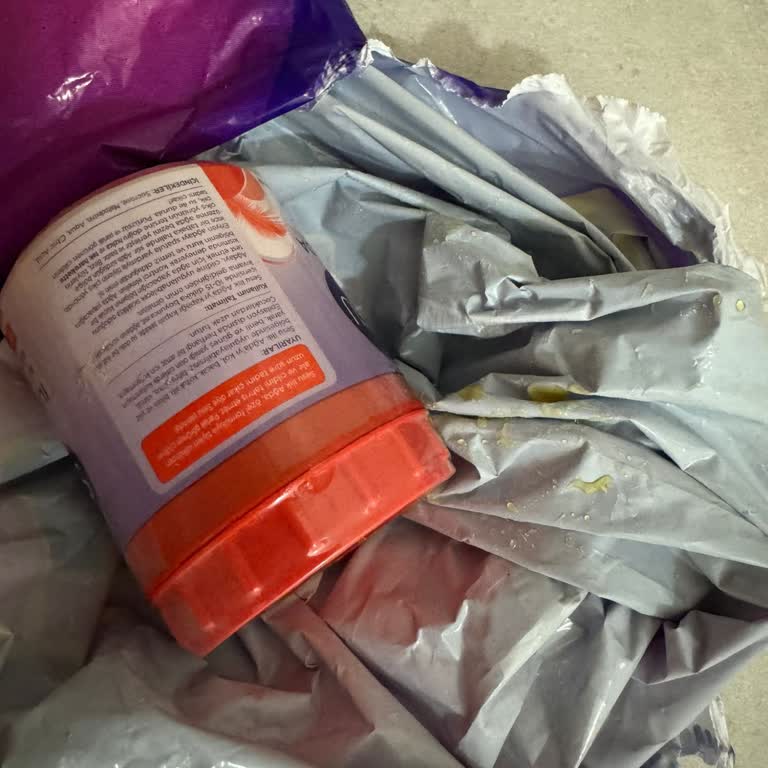 Online Mağazadan Gelen Akmış Ürünü İade Almayan GRATİS/Kentpark