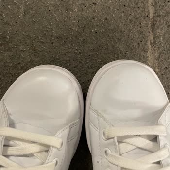SuperStep Adidas Stan Smith Ayakkabı Da İlk Günden Kırılmalar Oldu