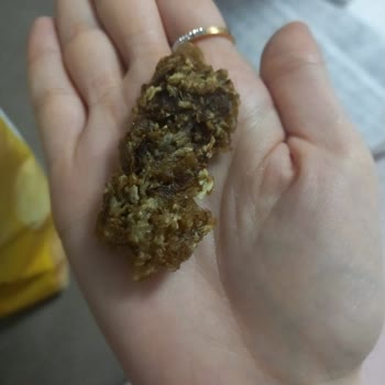 Lays Cipsin İçerisinden Kocaman Ne Olduğu Belli Olmayan Pislik Çıktı