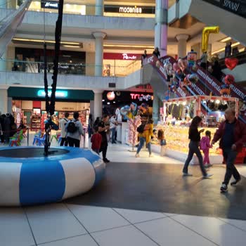 Metroport Avm Trio Hijyen Olmayan Oyun Alanı