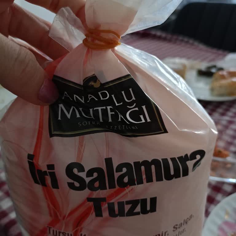 Anadolu Mutfağı İri Tuzun İçinden Plastikler Çıktı