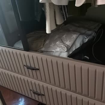 Taşpınar Alışveriş Merkezleri Taşpınar Firmasından Gardırop Aldım Çok Pişman Oldum...