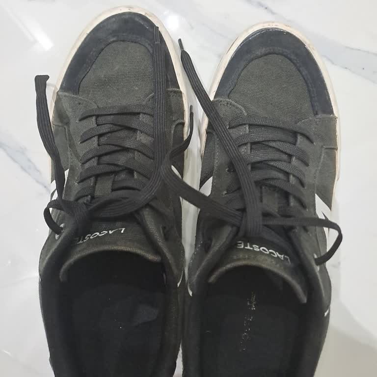 SuperStep'den Alınan Lacoste Ayakkabı Renk Atması Ve Amblem Kopması