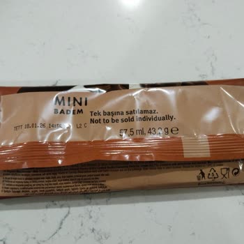 Magnum İçinde Dondurma Olmayan Boş Paket