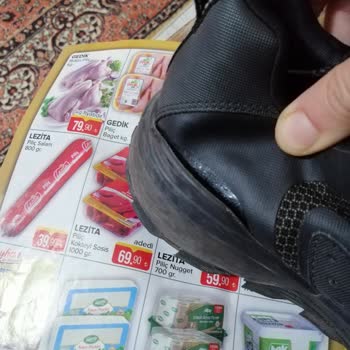 Skechers Hatalı Botunu Kabul Etmiyor