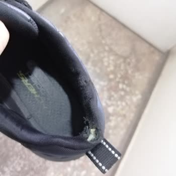 Skechers Hatalı Botunu Kabul Etmiyor
