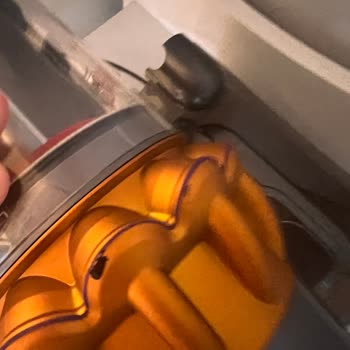 Dyson V15s Detect Submarine Boru Çizilmesi