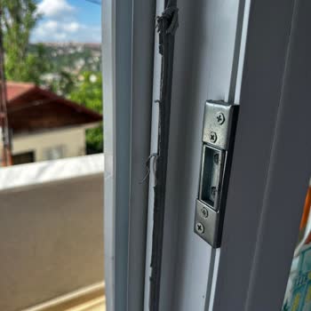 Plaspen Cam Fitilleri: Erime Ve Su Sızdırma Sorunu