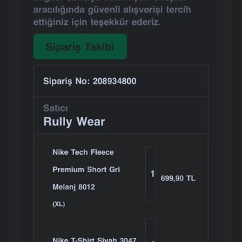 Rullywear Tech Fleece Nin Fermuar Kısmı Söküldü