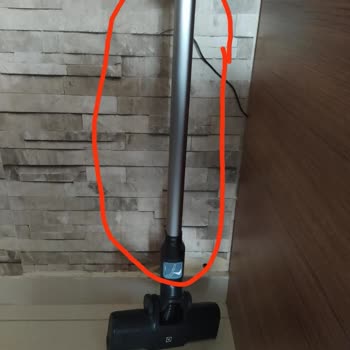 Electrolux Animal 700 Model Teleskopik Boru Tırnağının Kırılması