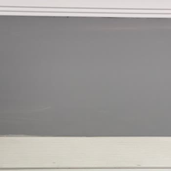 Düfa Boya Aynı Renk Olmasına Rağmen Boya Tutmuyor.