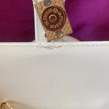 Instagram'da LoL Çanta