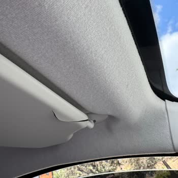 Ford Acil Güneşlik Üretim Hatası