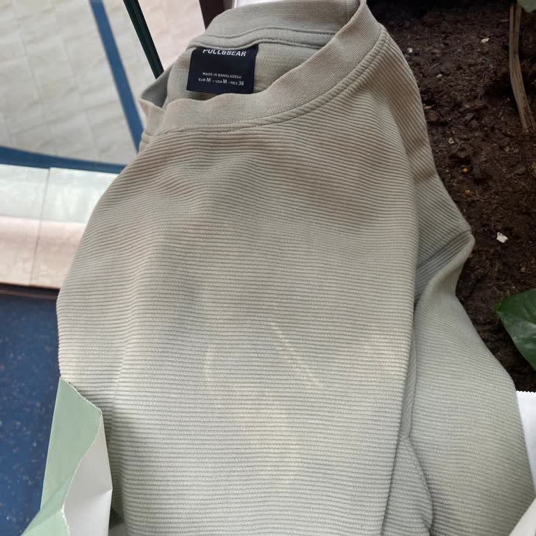 Pull & Bear Renk Attı 2 Günlük T-shirt Çöp Oldu