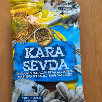 Gold Harvest Kuruyemiş A101'de Satılan Küflü Çekirdekler: Bayat Ve Sağlıksız Ürünler!