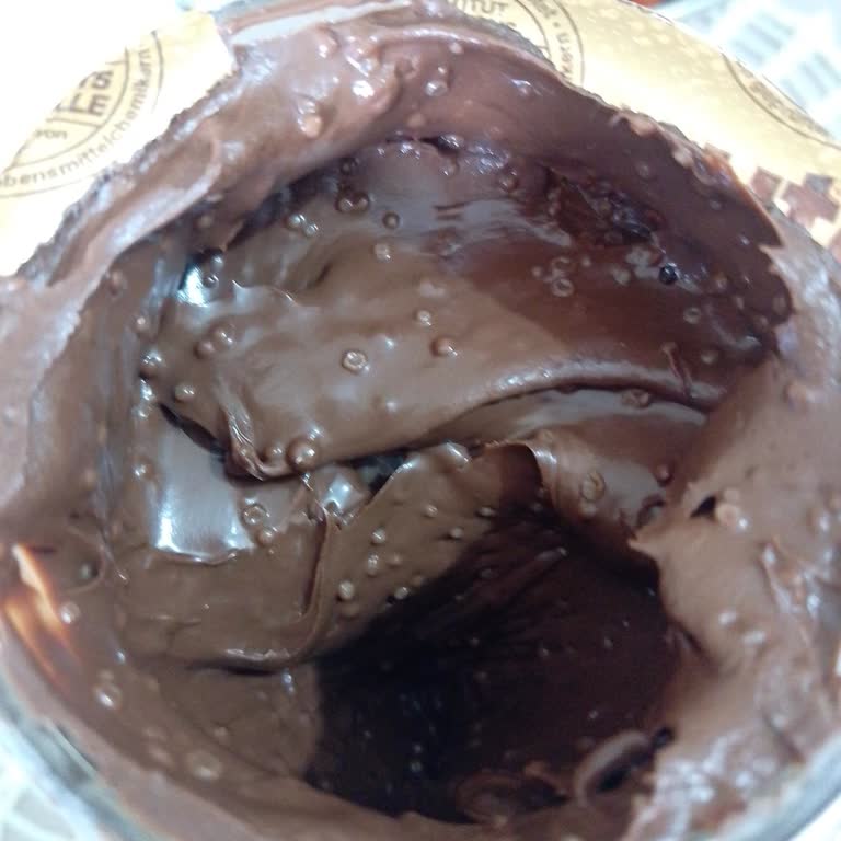 1 Kg Cam Kavanoz Nutella Kabarcıklanmış
