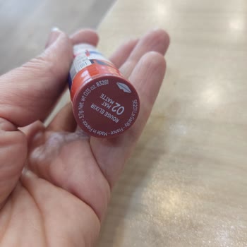 Yves Rocher Kullanılmış Ürün Satıyorlar