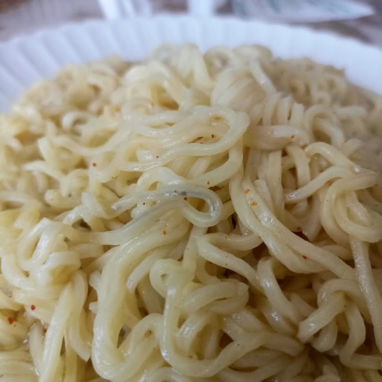indomie Noodle Siyah Boya
