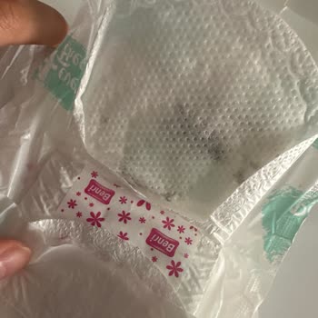 Gratis Benri Marka Ped Siyah Lekeler