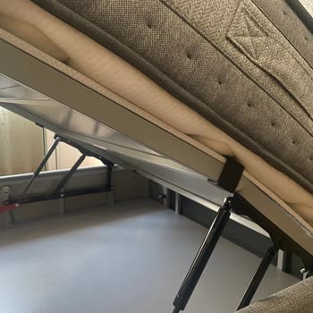 Yataş'tan Satın Aldığım Baza İki Saatte Yamuldu